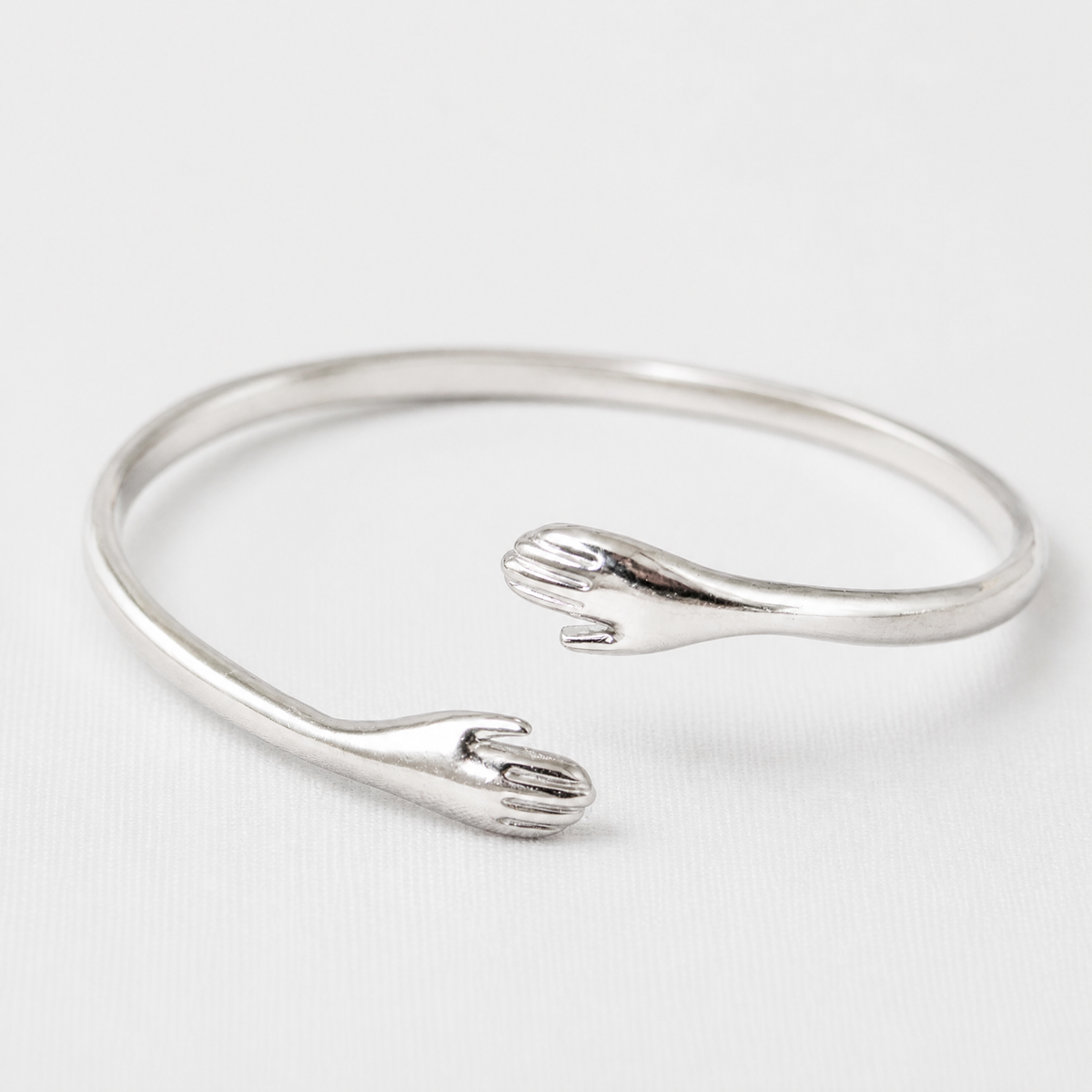 Knuffelarmband – een knuffel om altijd bij je te dragen